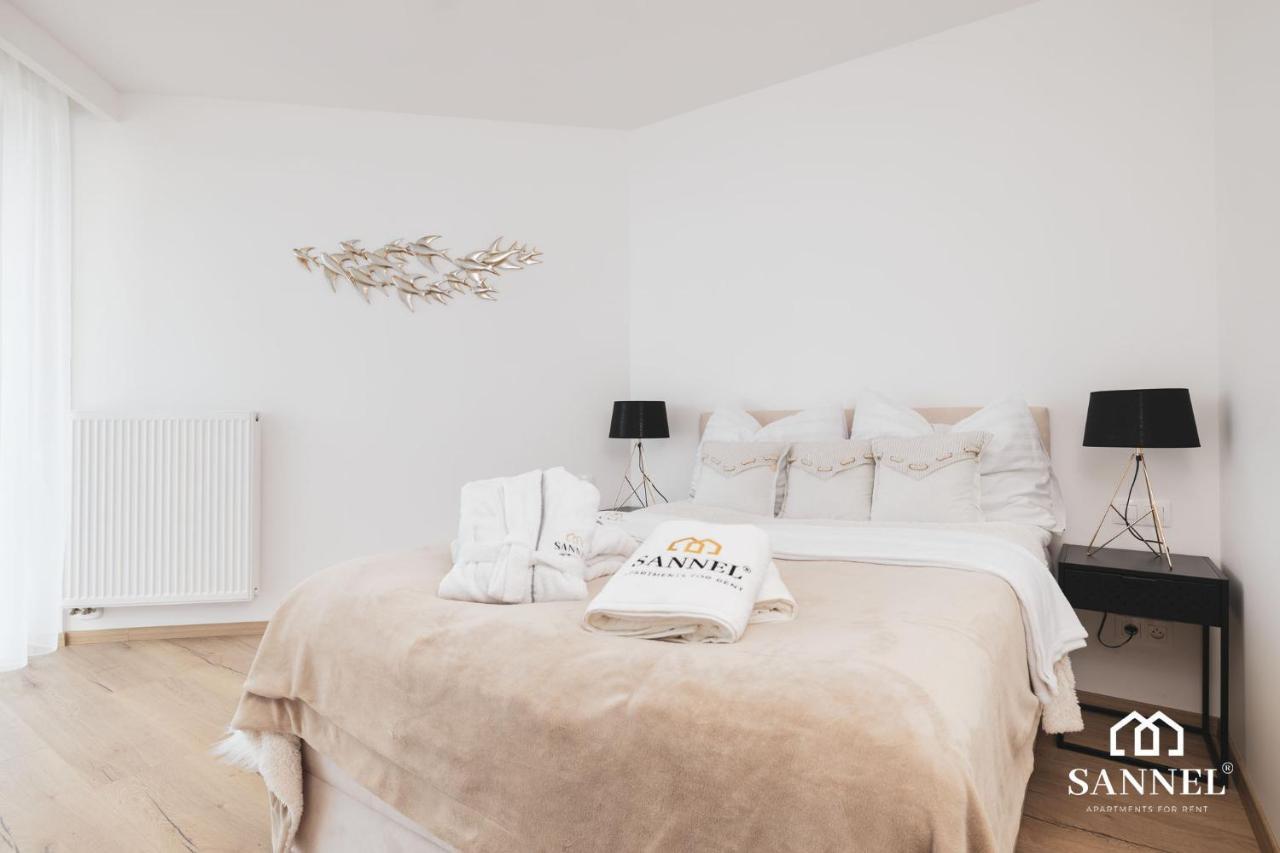 Apartament Prestige Z Dostepem Do Basenow,Strefy Saun,Jacuzzi - Pinea Apartments Pobierowo-Sannel Apartments For Rent ภายนอก รูปภาพ